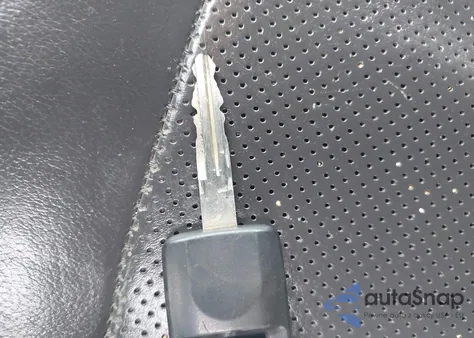 2011 Nissan Frontier Pro-4X z USA, uszkodzony, nr VIN 1N6AD0EVXBC449701